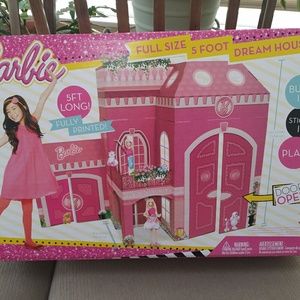 build a barbie dream house